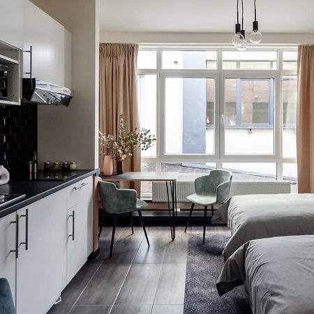 Hey - Aparthotel Brussels Anderlecht Екстериор снимка